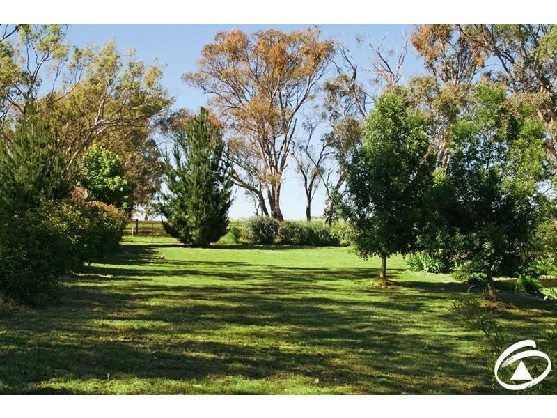 102 Speedy Street, Molong NSW 2866