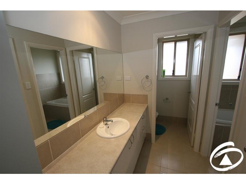 15 Sapphire Street, Orange NSW 2800