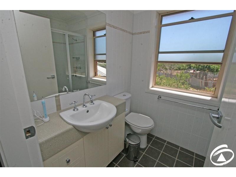 2/17 Icely Road, Orange NSW 2800