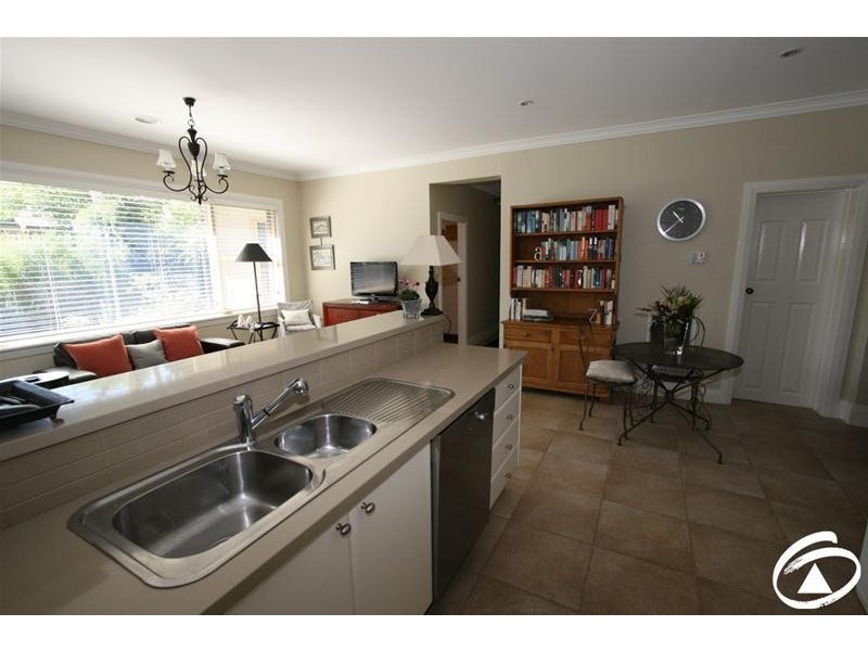 72 Sampson Street, Orange NSW 2800