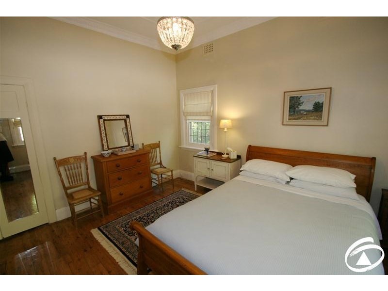 72 Sampson Street, Orange NSW 2800