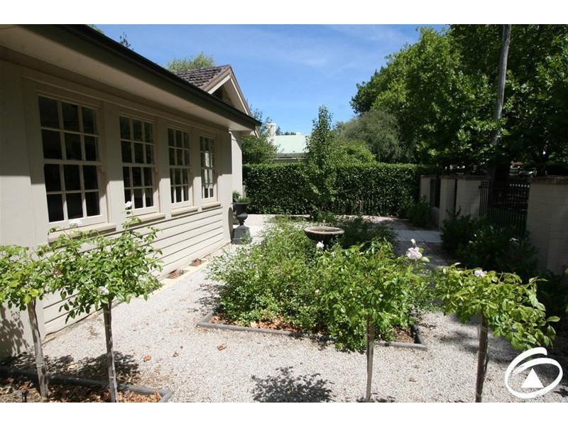 72 Sampson Street, Orange NSW 2800