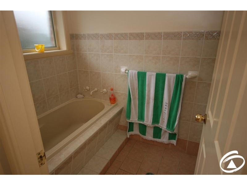 1a Coombes Place, Orange NSW 2800