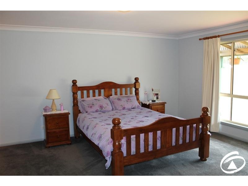 2496 Burrendong Way, Orange NSW 2800