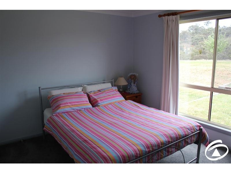 2496 Burrendong Way, Orange NSW 2800