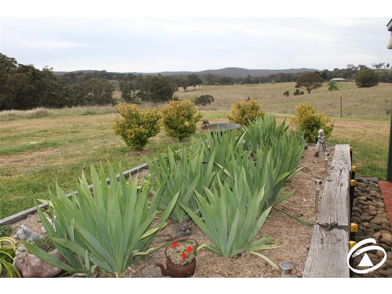 2496 Burrendong Way, Orange NSW 2800