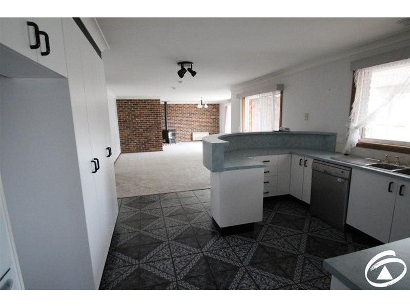 15 Braemar Circuit, Orange NSW 2800