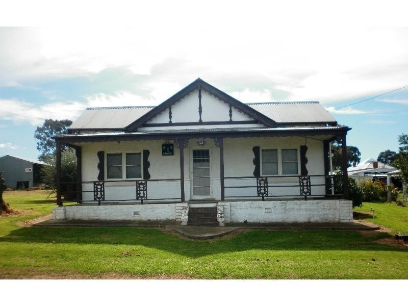 23 Cudal Street, Molong NSW 2866