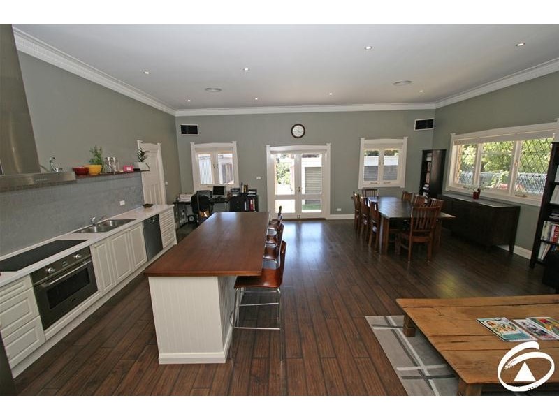 13 Hamer Street, Orange NSW 2800