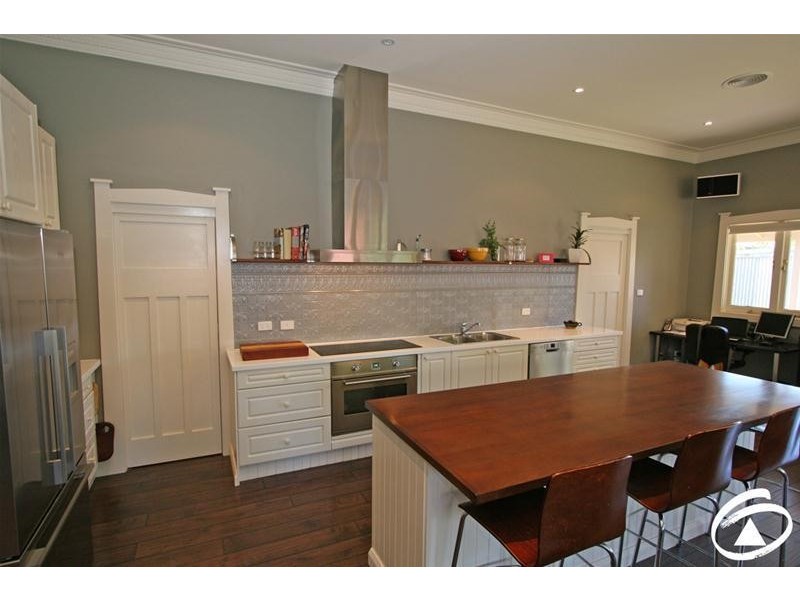 13 Hamer Street, Orange NSW 2800