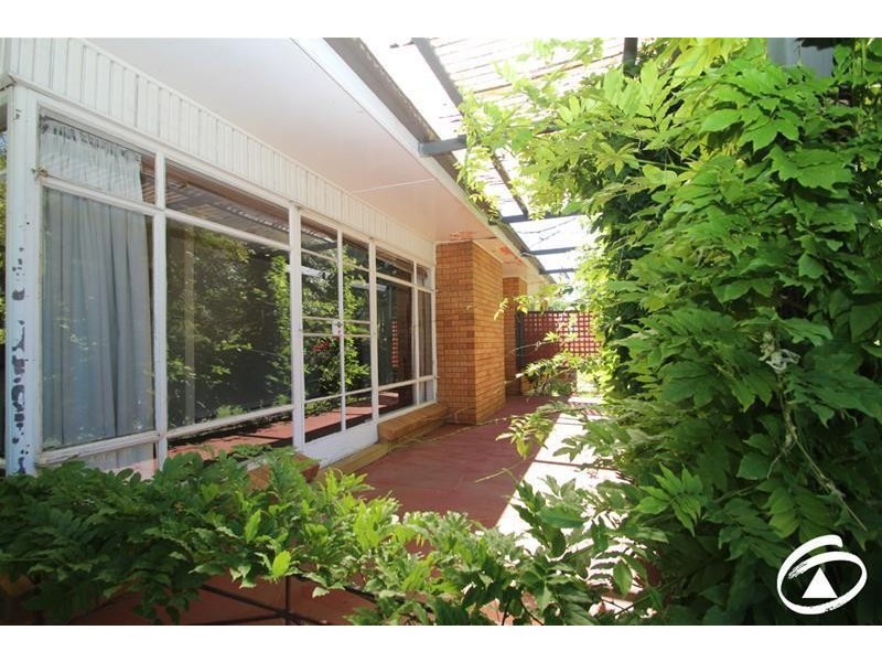 15 Coronation Drive, Orange NSW 2800