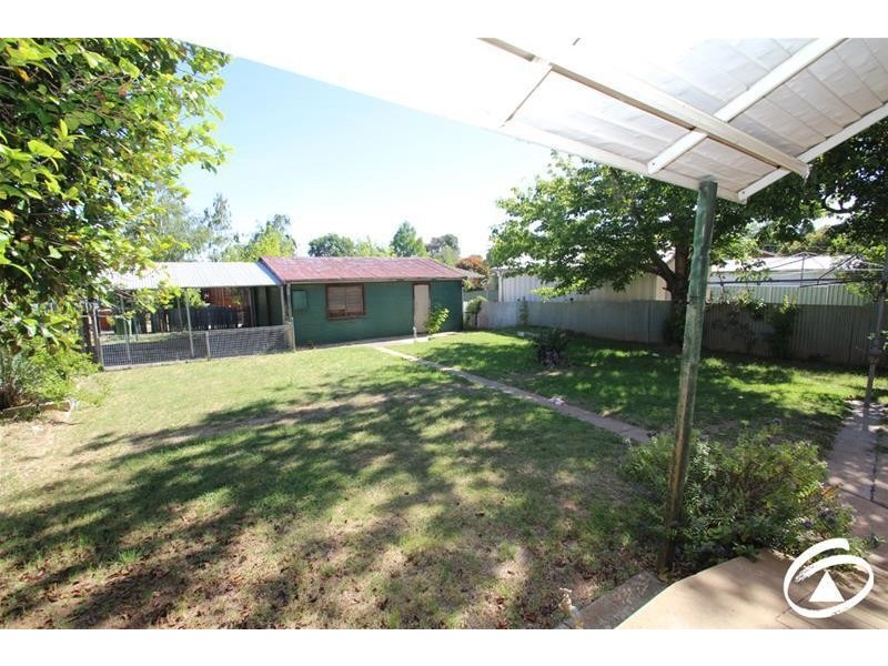 15 Coronation Drive, Orange NSW 2800