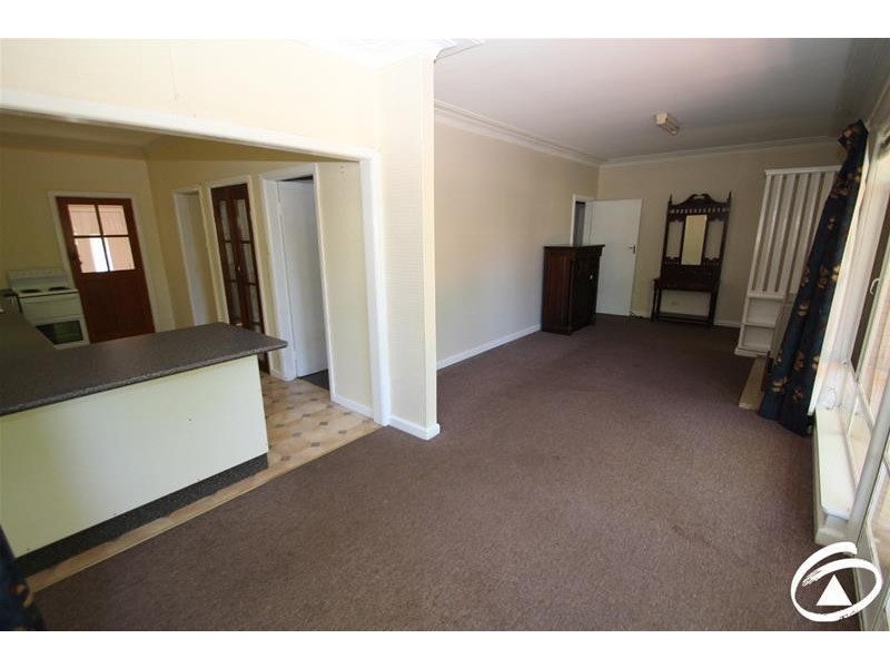 15 Coronation Drive, Orange NSW 2800