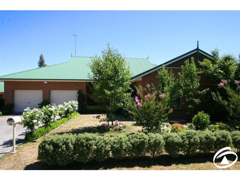 56 Northstoke Way, Orange NSW 2800