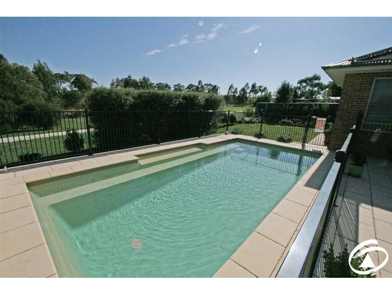 56 Northstoke Way, Orange NSW 2800