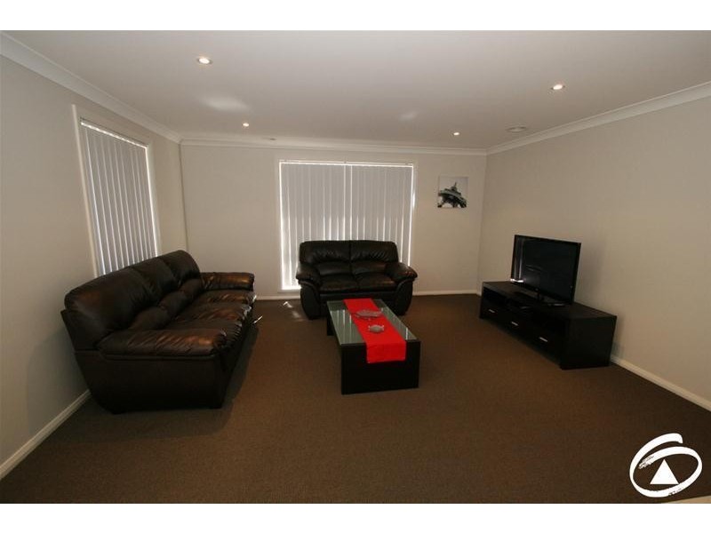 35 Moonstone Drive, Orange NSW 2800