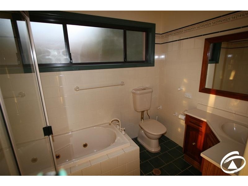 7 Clinton Street, Orange NSW 2800