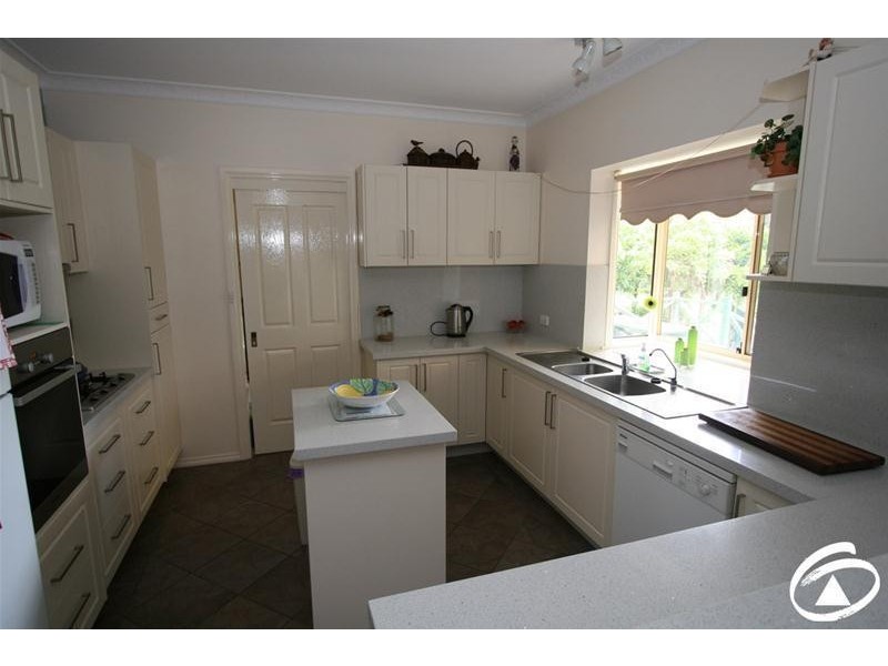 17 Thoopara Crescent, Orange NSW 2800