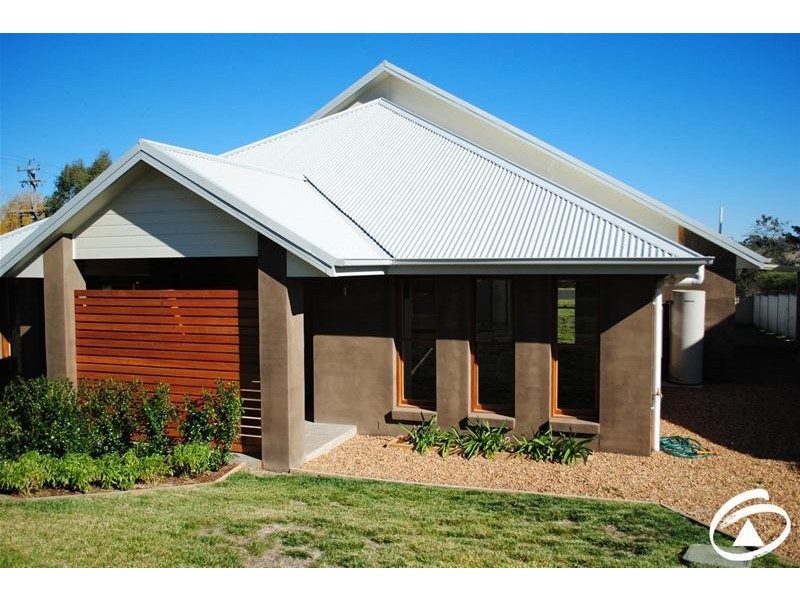 3a Stabback Street, Millthorpe NSW 2798