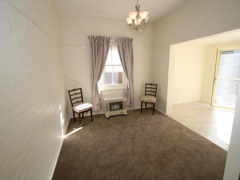 49 Moulder Street, Orange NSW 2800