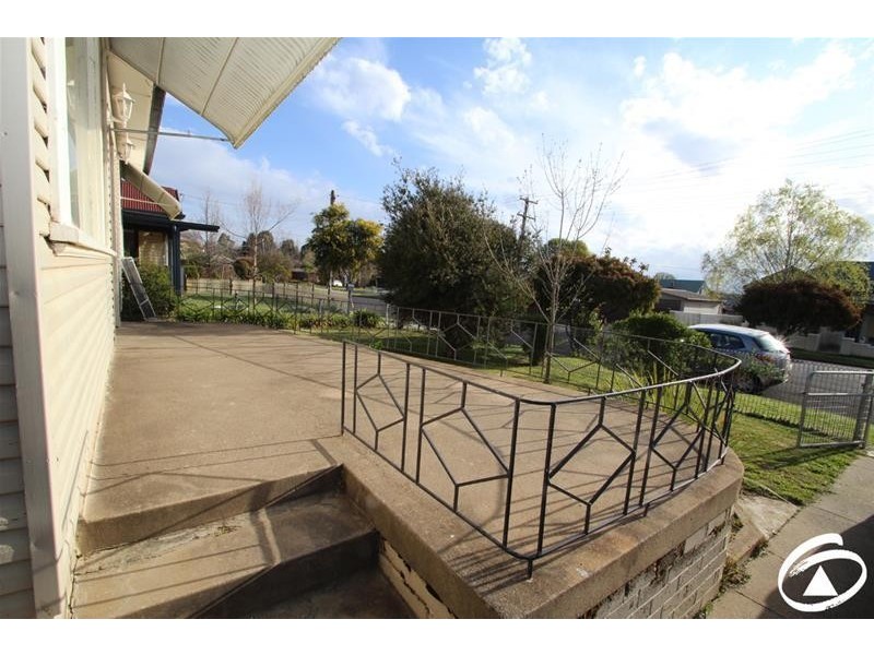 8 Spring Street, Orange NSW 2800