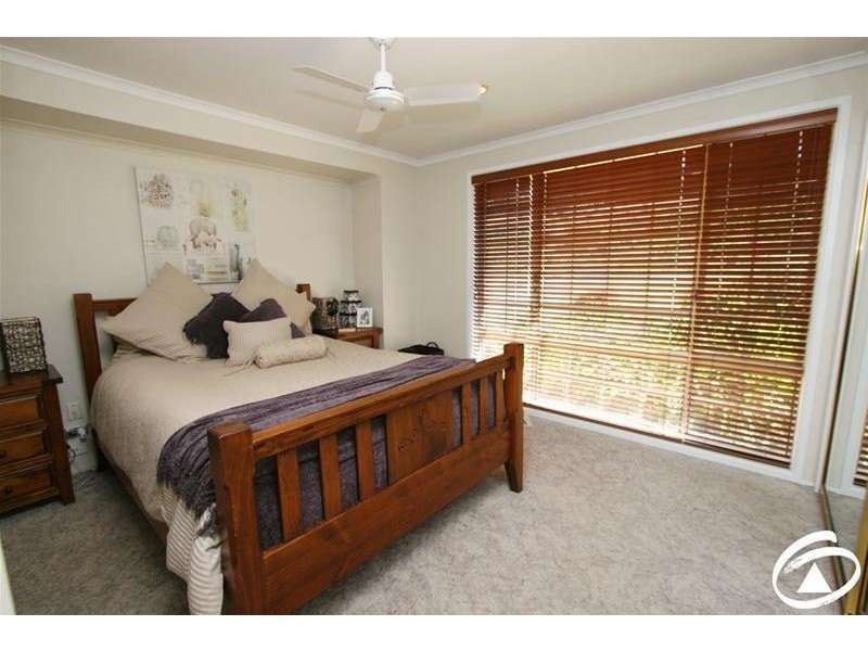 10 McArdle Street, Molong NSW 2866