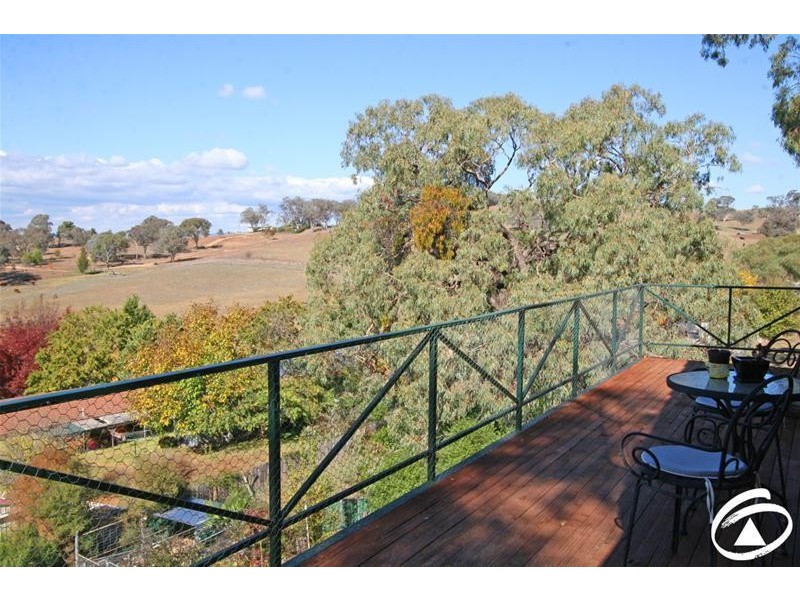 10 McArdle Street, Molong NSW 2866