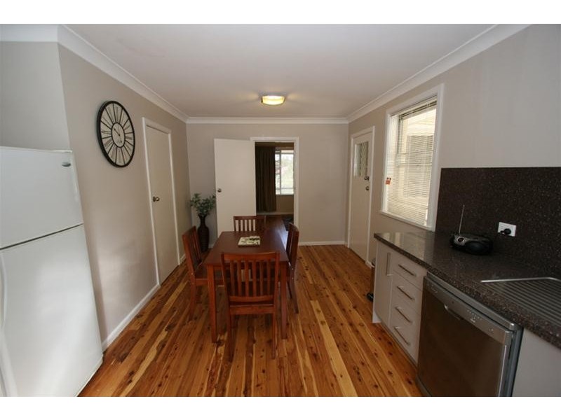 2 Johnstone Street, Orange NSW 2800