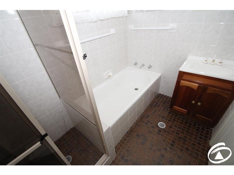 2/42-44 March Street, Orange NSW 2800