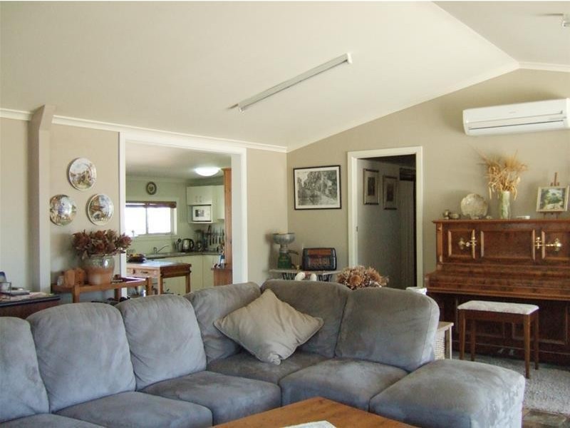 114 Heifer Station Lane, Orange NSW 2800