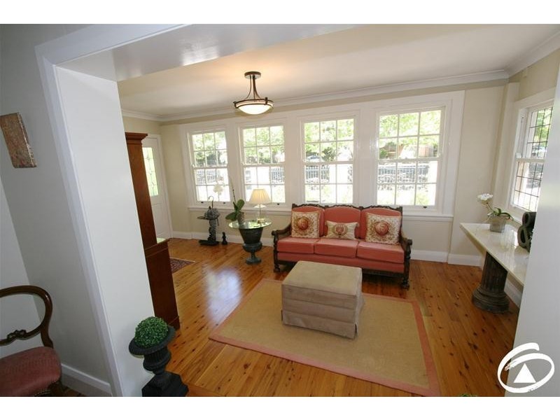 72 Sampson Street, Orange NSW 2800