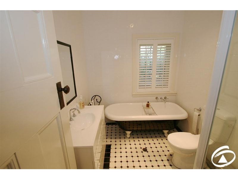 72 Sampson Street, Orange NSW 2800