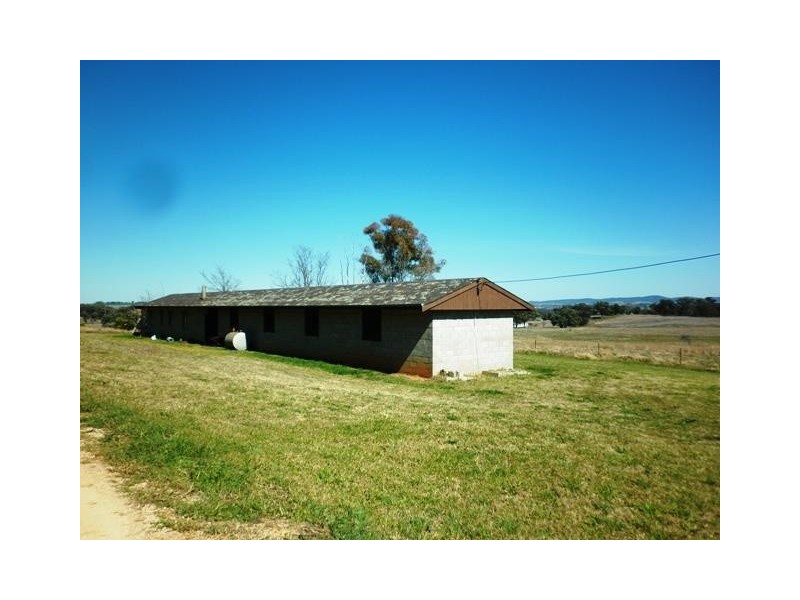 940 Packham Drive, Molong NSW 2866
