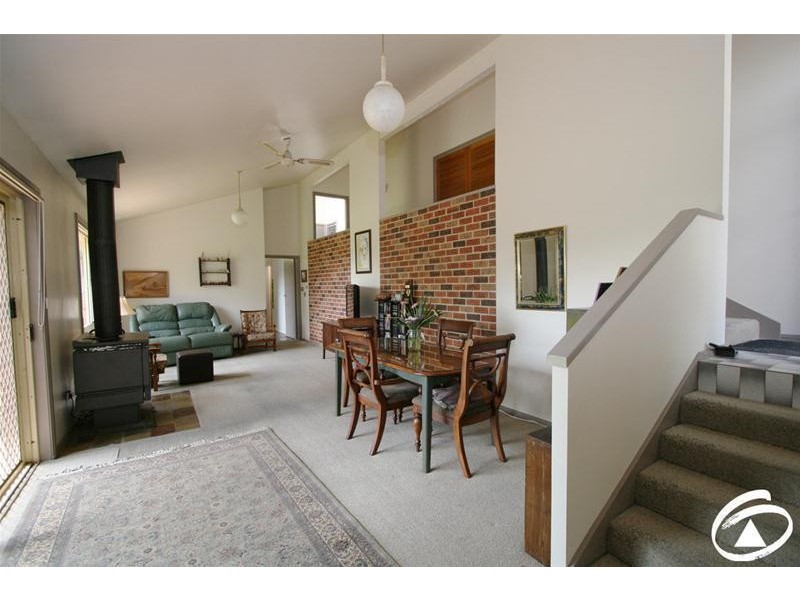 9 Provincial Place, Orange NSW 2800