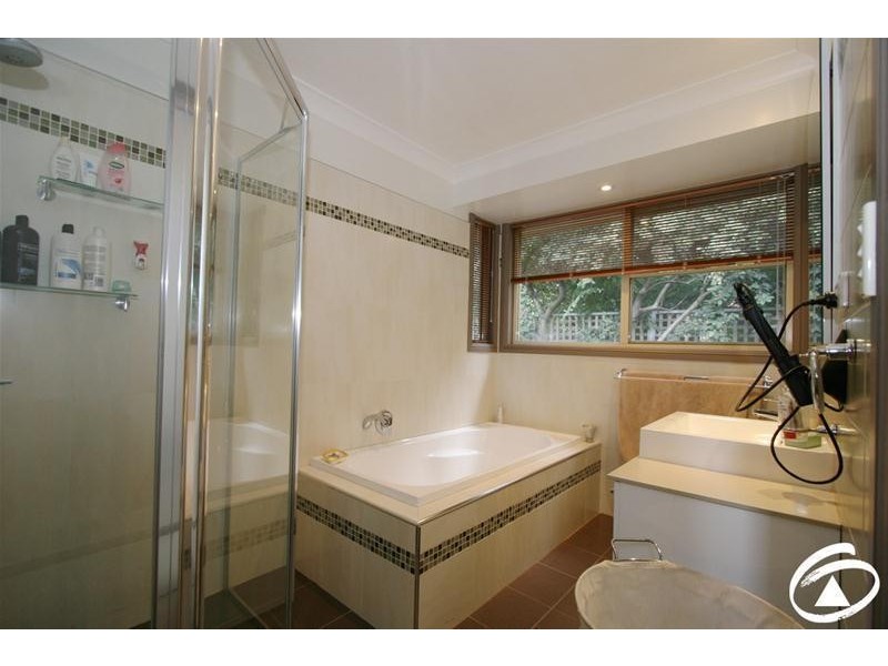 9 Provincial Place, Orange NSW 2800