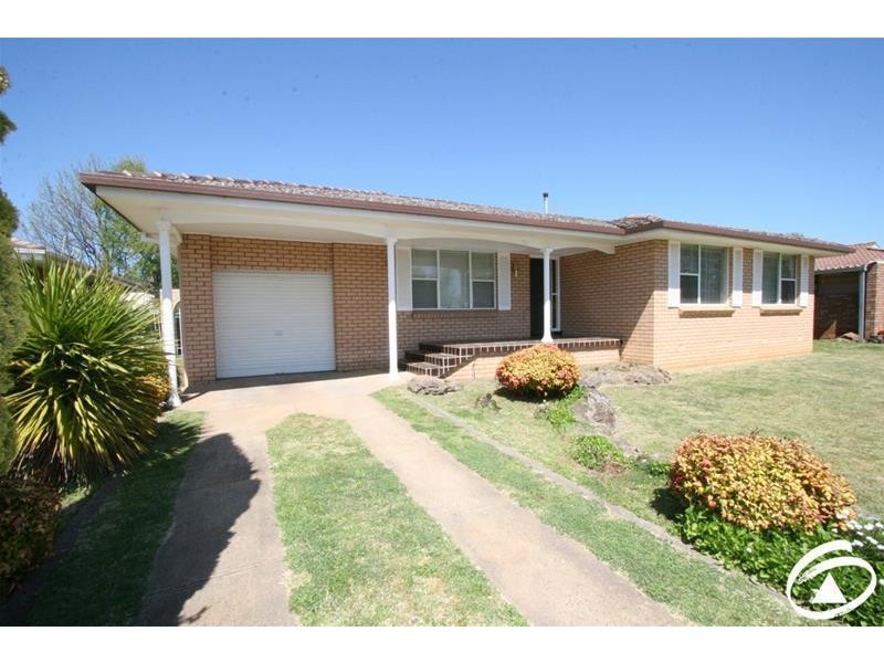 2 Malvern Avenue, Orange NSW 2800