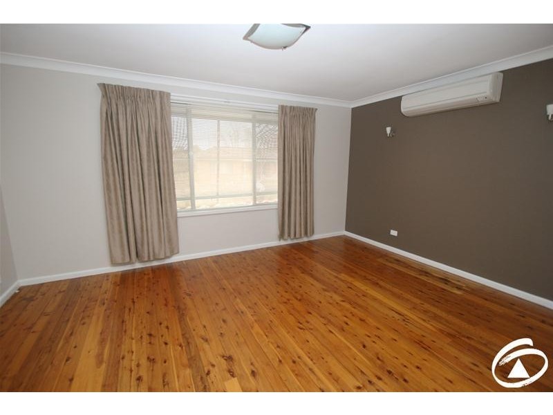 2 Johnstone Street, Orange NSW 2800