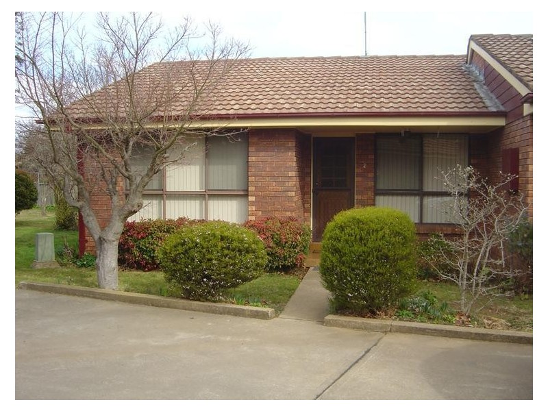 2/21 Coronation Drive, Orange NSW 2800