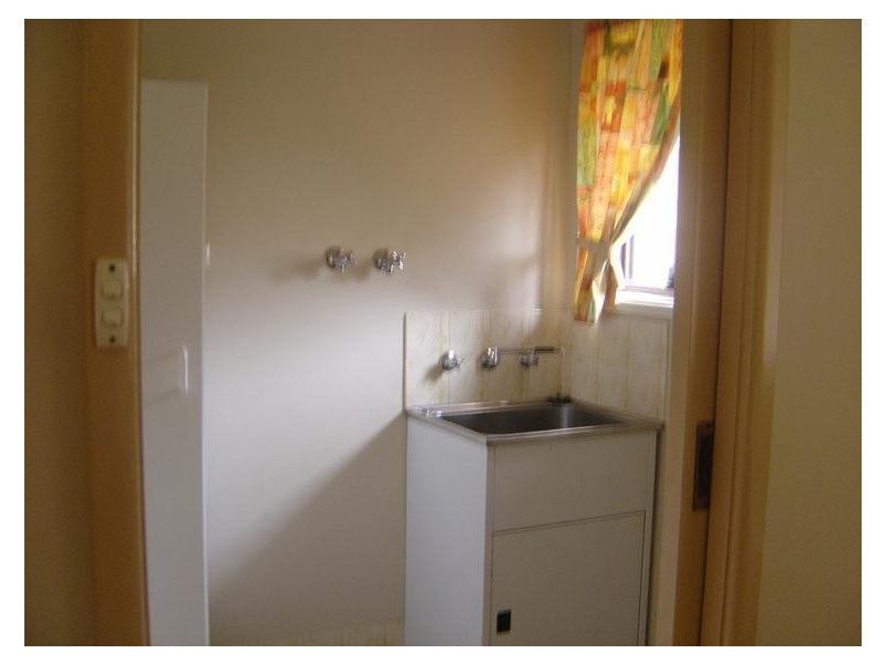 2/21 Coronation Drive, Orange NSW 2800