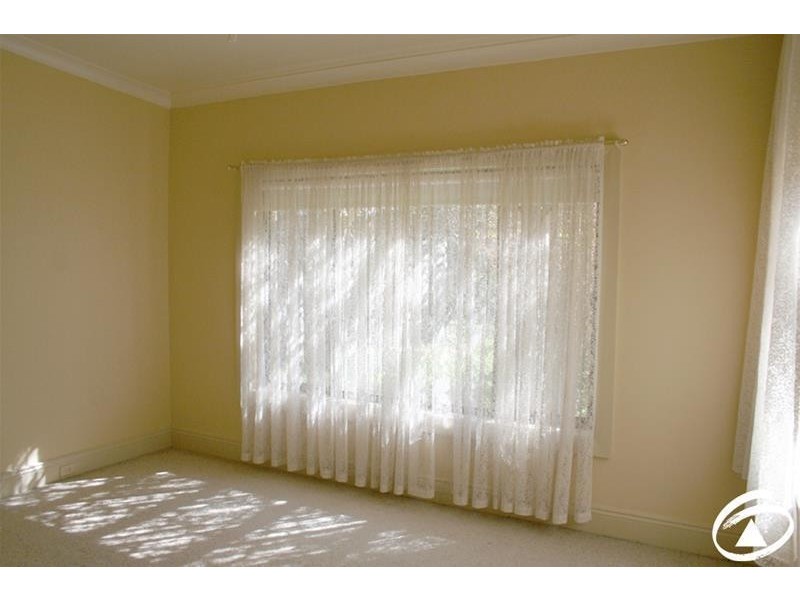 11 Summer Street, Orange NSW 2800