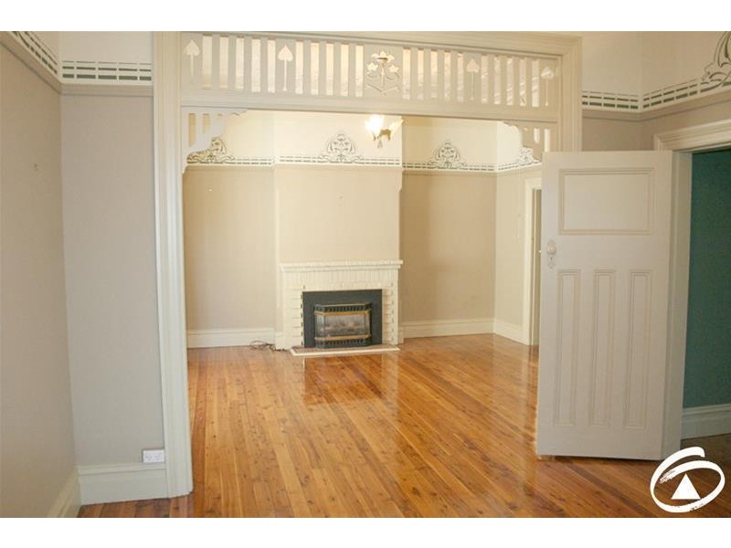 11 Summer Street, Orange NSW 2800