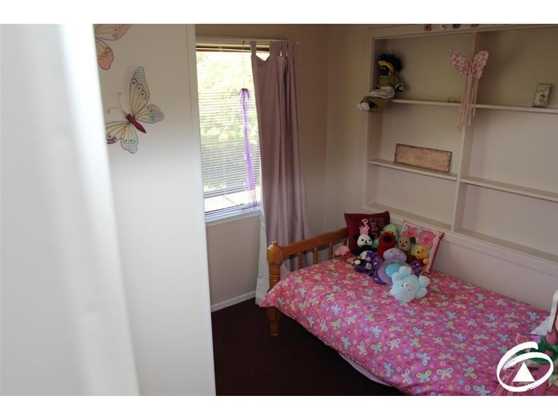 4 Euroka Place, Blayney NSW 2799