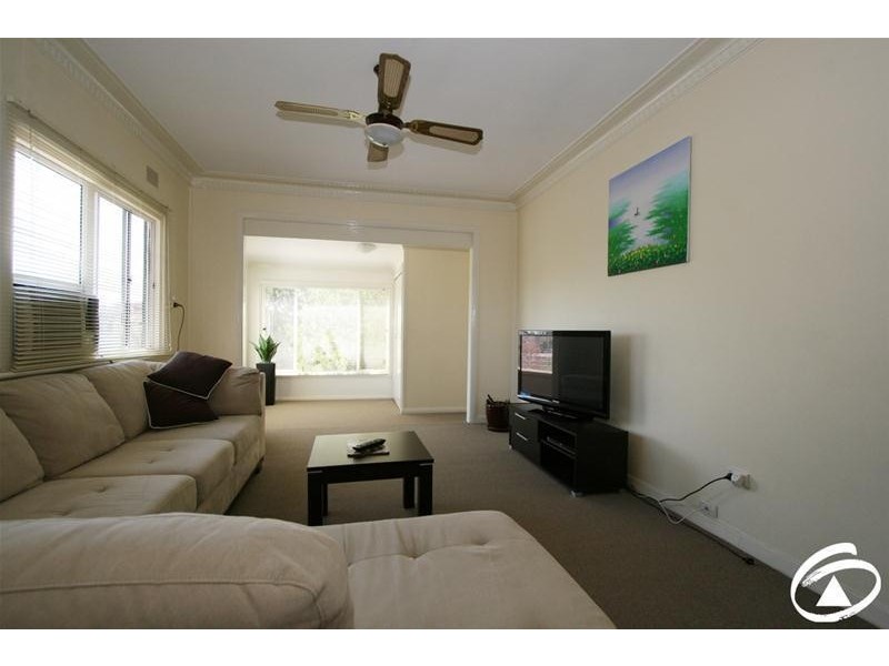 6 Wellington Street, Molong NSW 2866