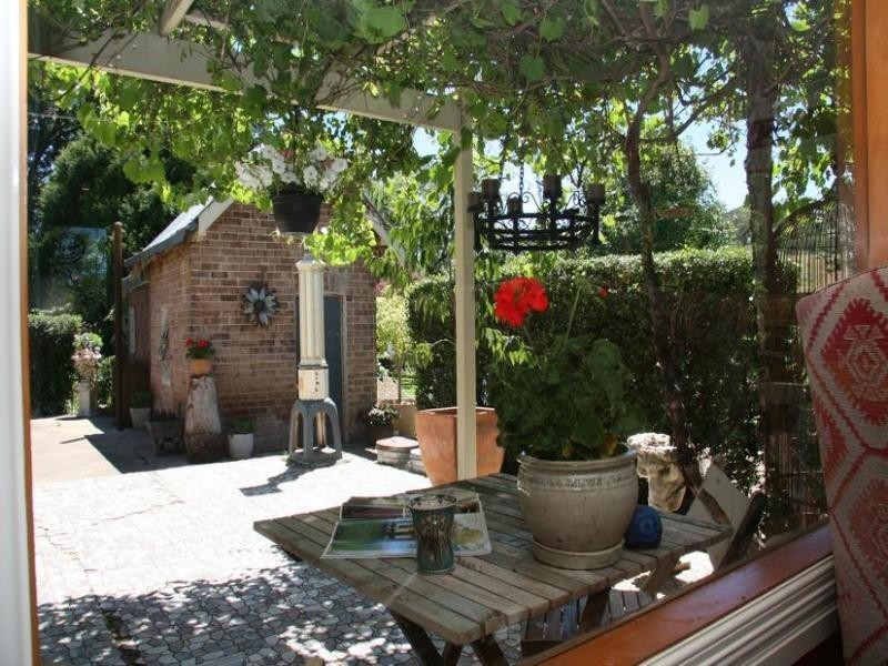 678 Burrendong Way, Orange NSW 2800