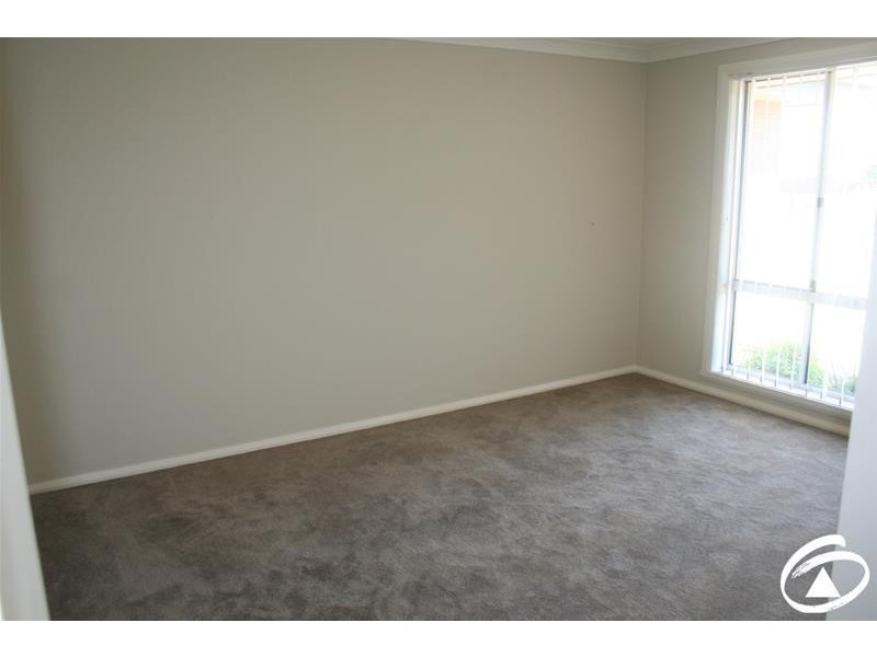 12 Windamingle Place, Orange NSW 2800