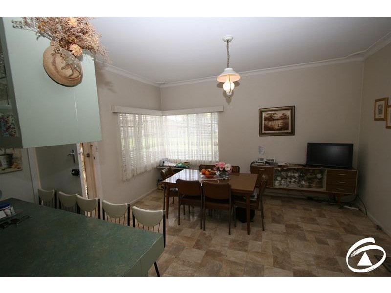 77 Bletchington Street, Orange NSW 2800