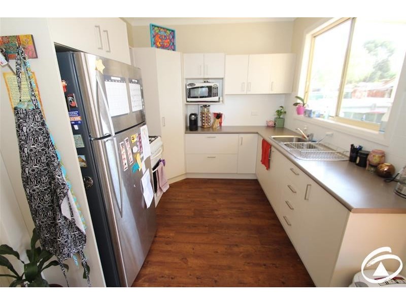 2 Endsleigh Avenue, Orange NSW 2800