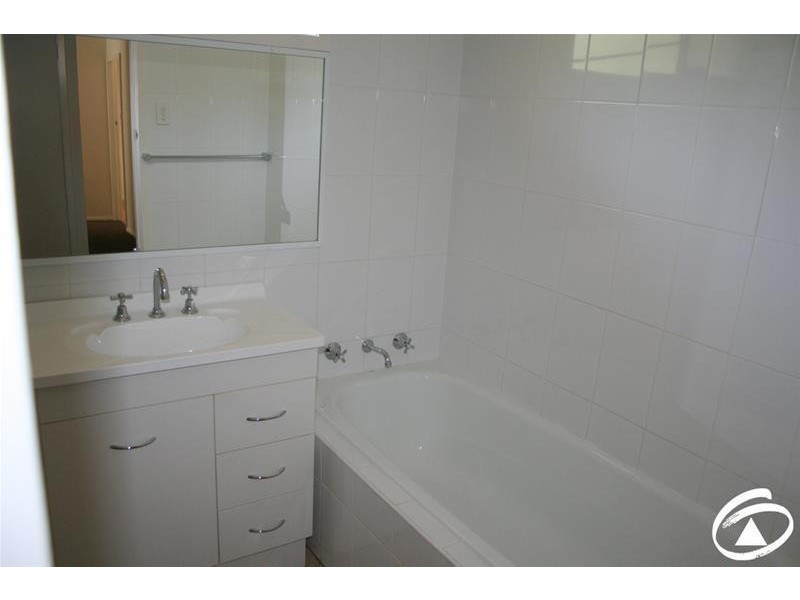 6 Cemar Avenue, Orange NSW 2800