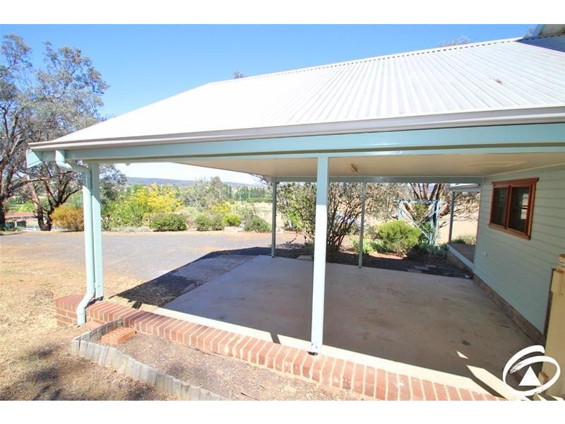 23 Euchareena Road, Molong NSW 2866