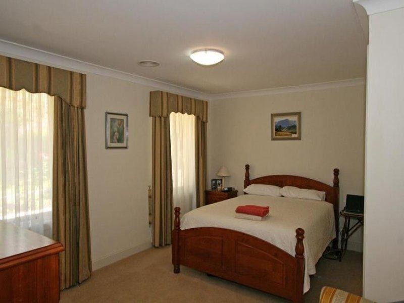 21 Wirruna Avenue, Orange NSW 2800